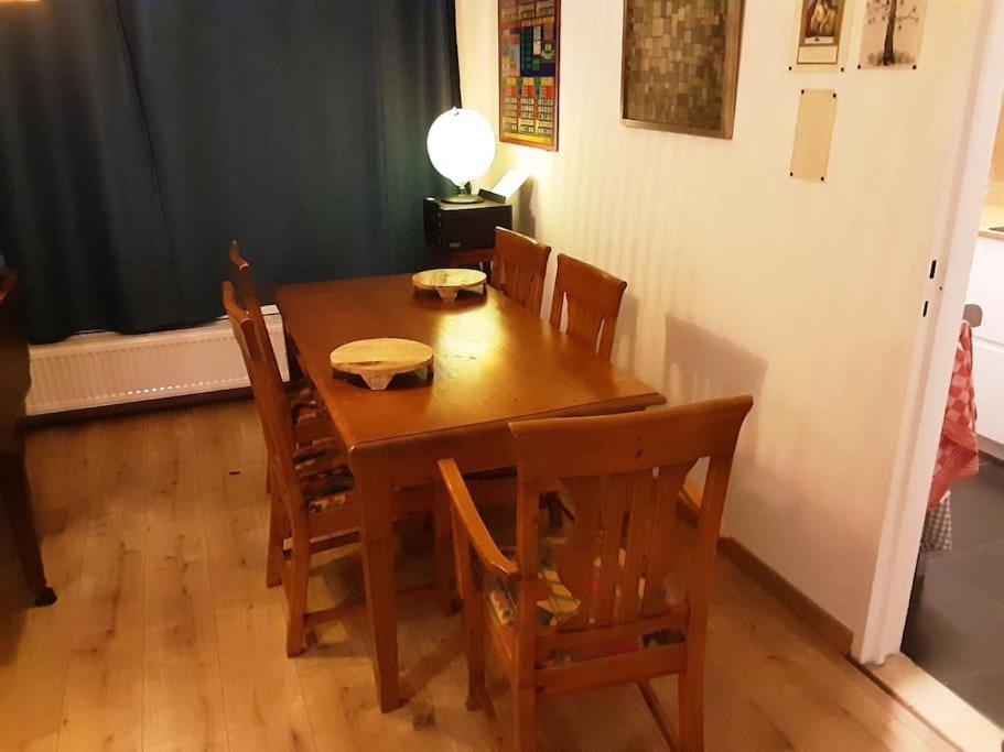 Luxurious 2 Bedroom Apartamento